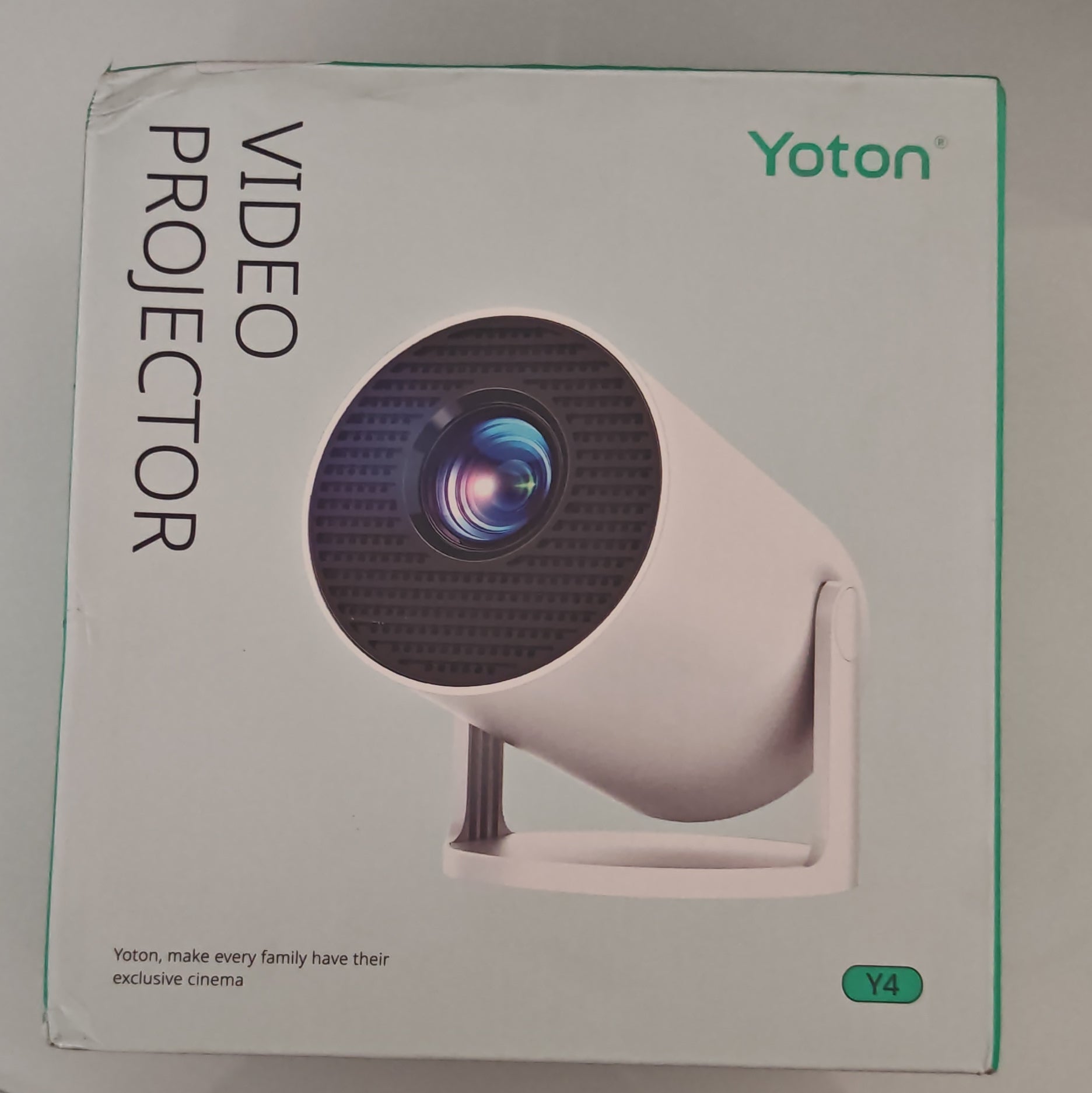 Vidéoprojecteur YOTON Y4 – Home Cinéma Compact – HDMI/USB – Films, Gaming & Sport