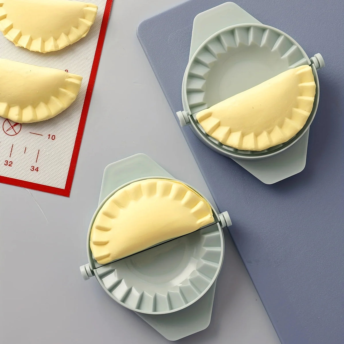 Moule à Raviolis Pratique – Presse Manuelle pour Chaussons et Pâtisseries
