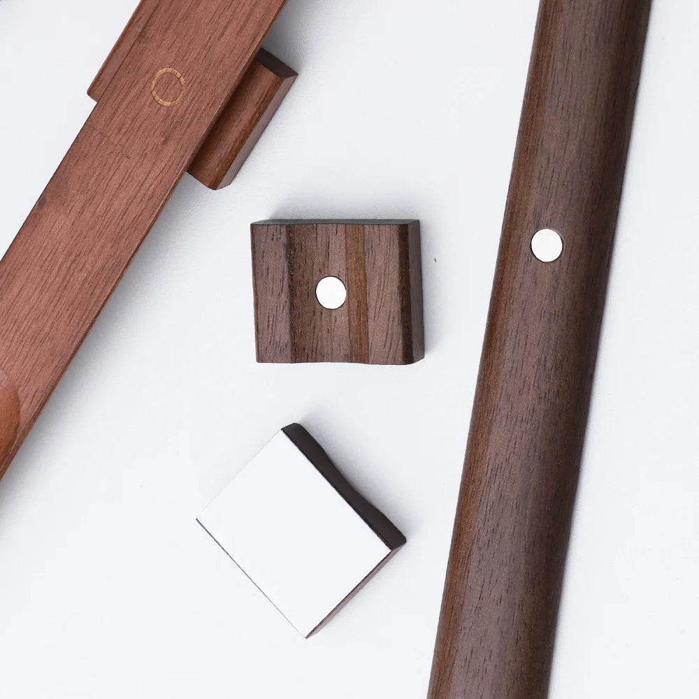 Chausse-pied magnétique en bois de hêtre – 55 cm - La vie facile