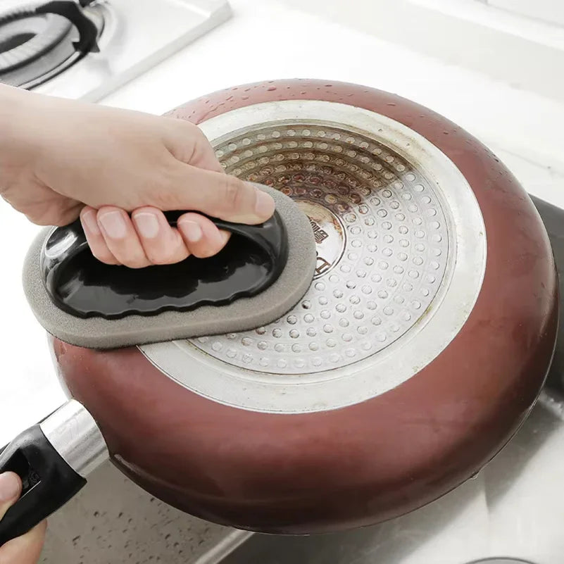 Brosse de nettoyage avec poignée pour cuisine - La vie facile